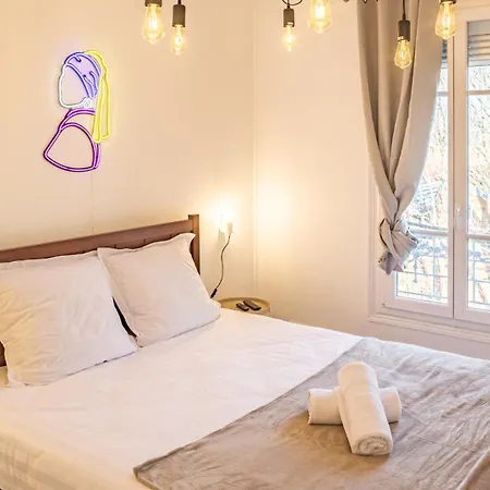 Riverside - Charme Et Confort Apartamento *